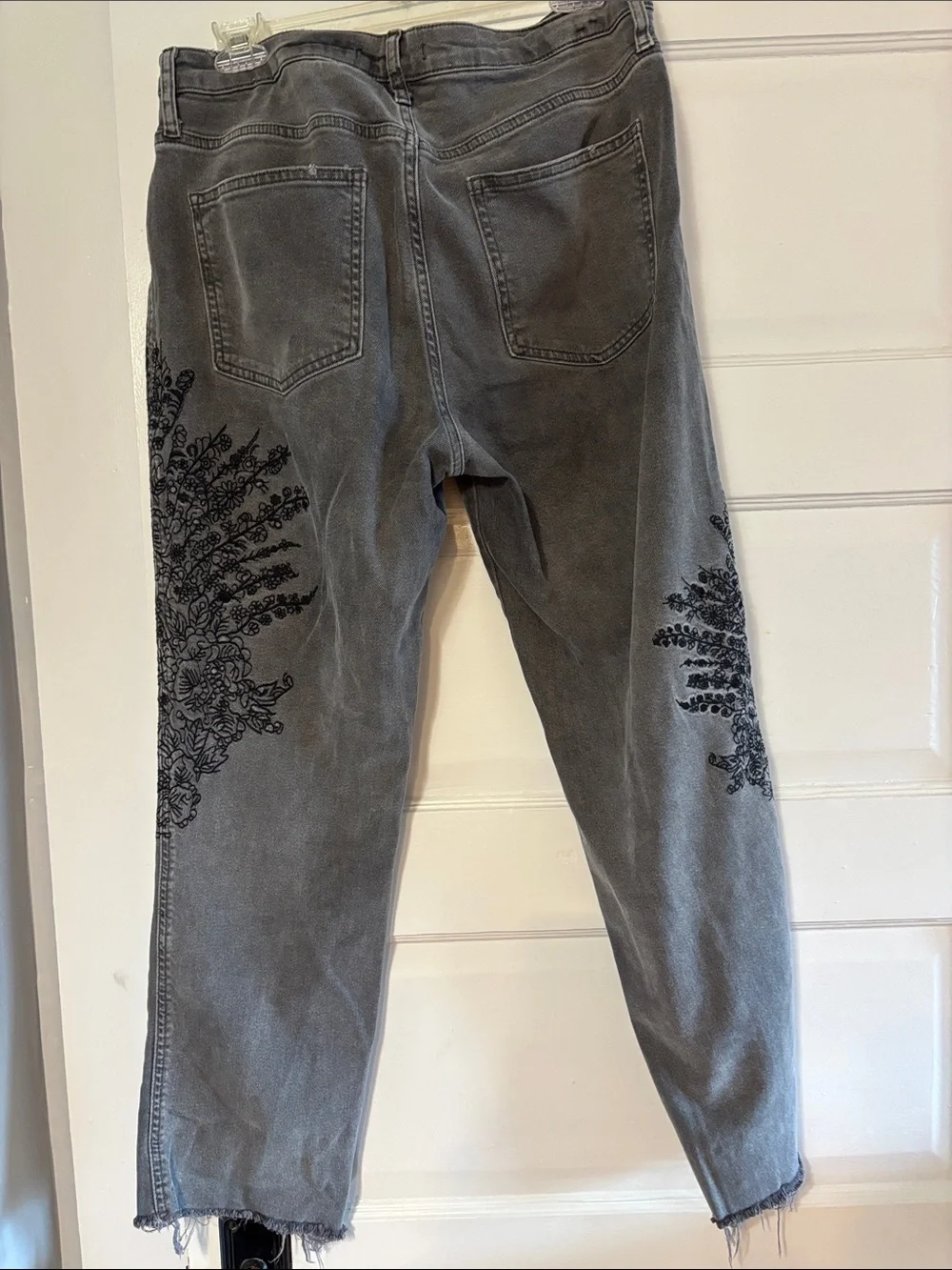 We The Free Gray Jeans with Black Floral Embroidery